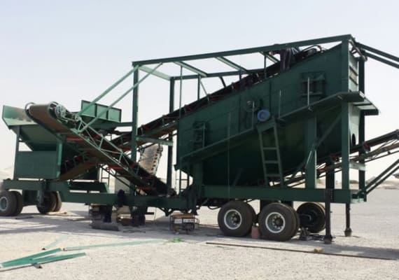 Mobile screening unit Image