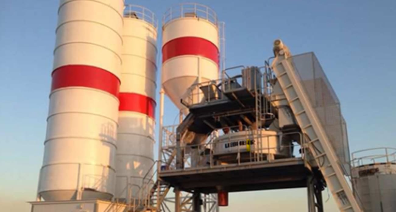 Silo Fabrication, Plant Erection & Crane installation Image